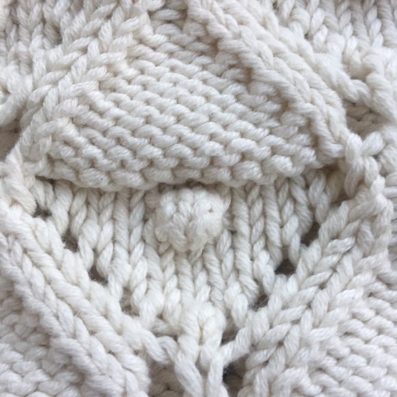 Tommy Hilfiger cropped knit sweater - Picture 3 of 5